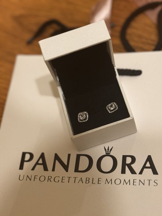 Pandora обеци Пандора