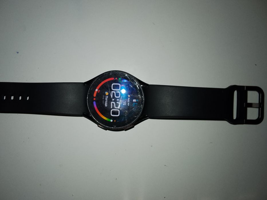Часы Galaxy Watch 4