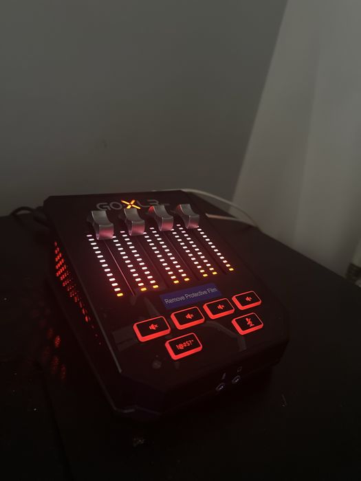 GoXLR Mini звуковая карта микшер