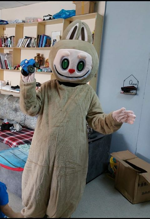 Кастюм ЛАБУБА новый