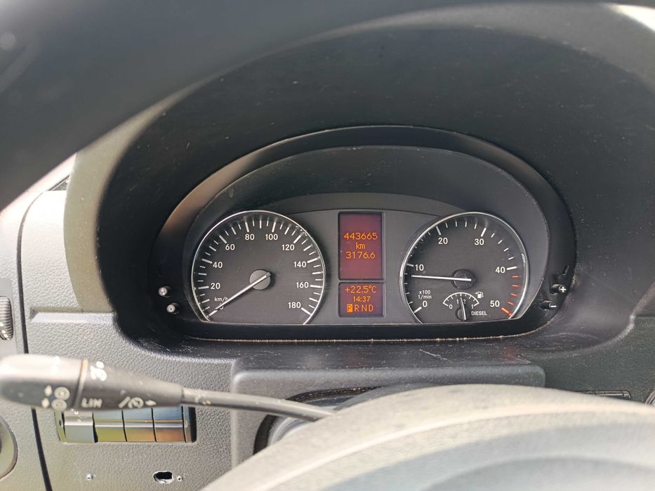 Mercedes Sprinter 314 automat, 8 europaleți, lift, punte dublă, climă, 1+1 locuri