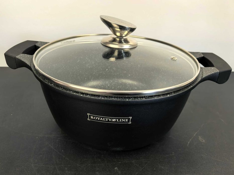 Oala supa 26 cm Royalty Line cu capac sticla 179 lei