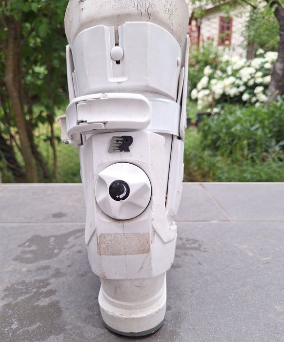 Два чифта Ски обувки