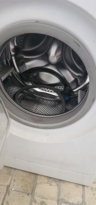 Стиральная машина indesit, почините, заработает