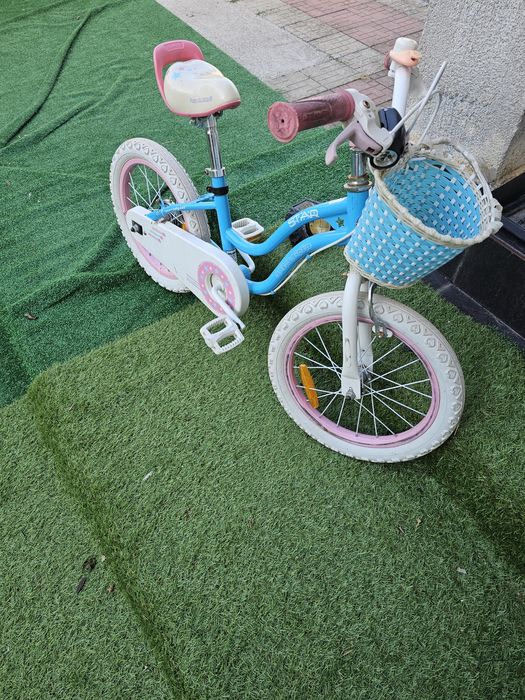 Vând bicicleta copii 5-7 ani