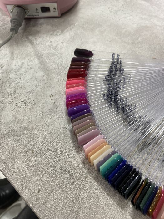 Продам гель-лаки