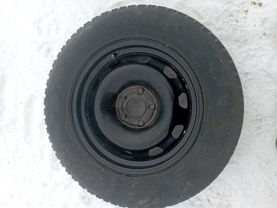 Продам шины 215/65/16