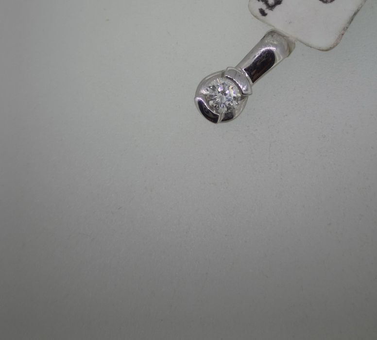 Pandantiv diamant solitar  aur 18k  0.99gr diama(r)
