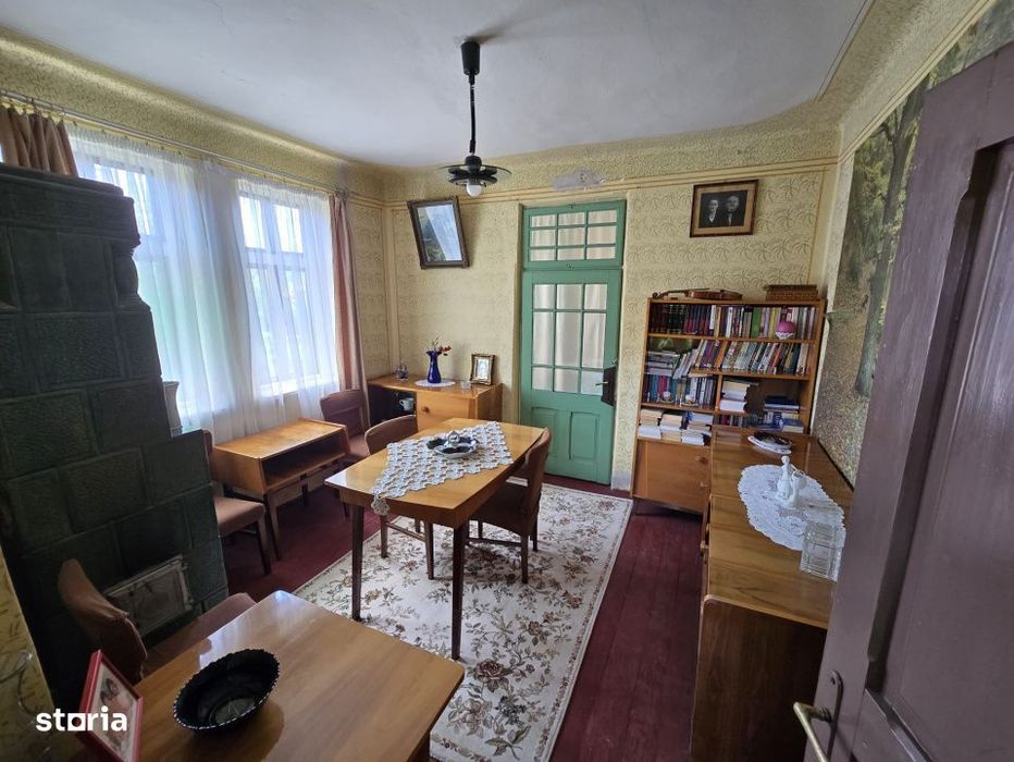 Casa Stroesti, teren = 3450 mp