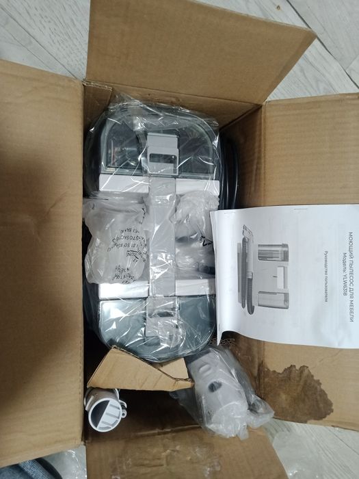 Моющий пылесос новый