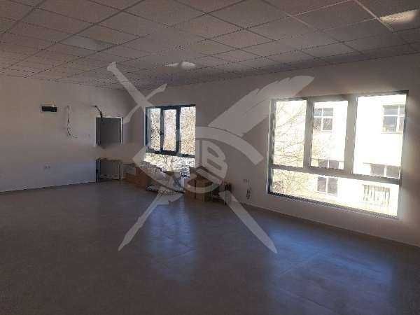Дава се под наем Офис в Пловдив, Кършияка - 80 кв.м за 407.49 € - Снимка #2
