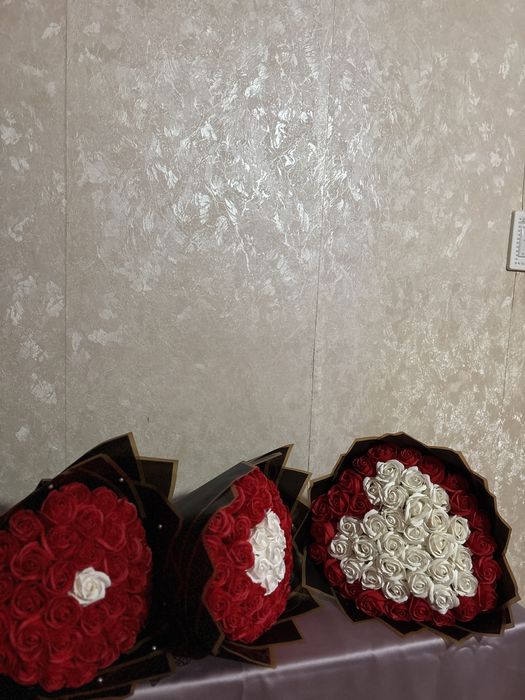 Buchete trandafuri de sapun