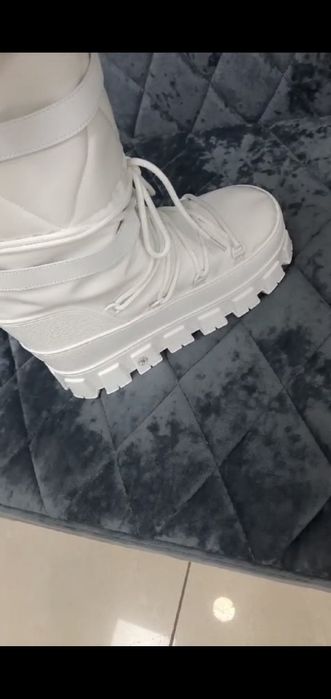 Продам сапоги женские луноходы