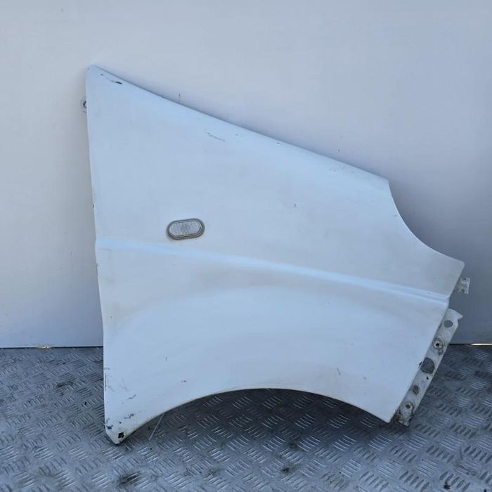 Aripa fata dreapta Opel Vivaro
