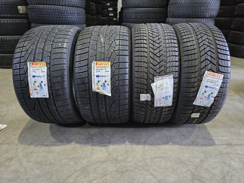 305/30/21//265/35/21 PIRELLI