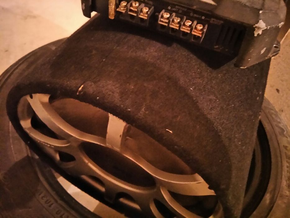 Бас каса + Усилвател