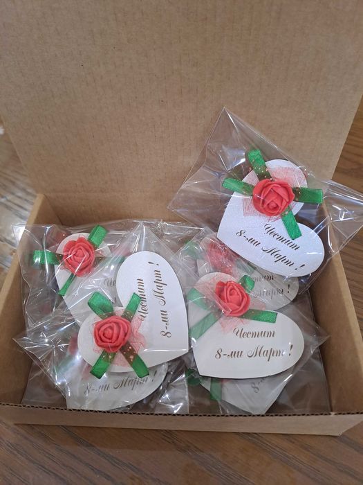 Магнити за 8-ми Март