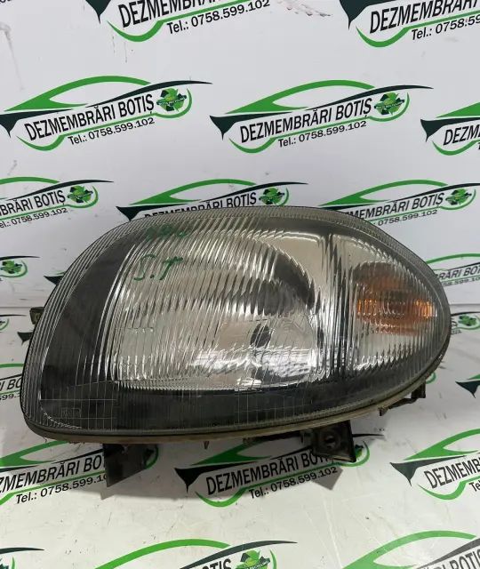 Far stanga Renault Clio 2000 1.2 MT (75 hp)