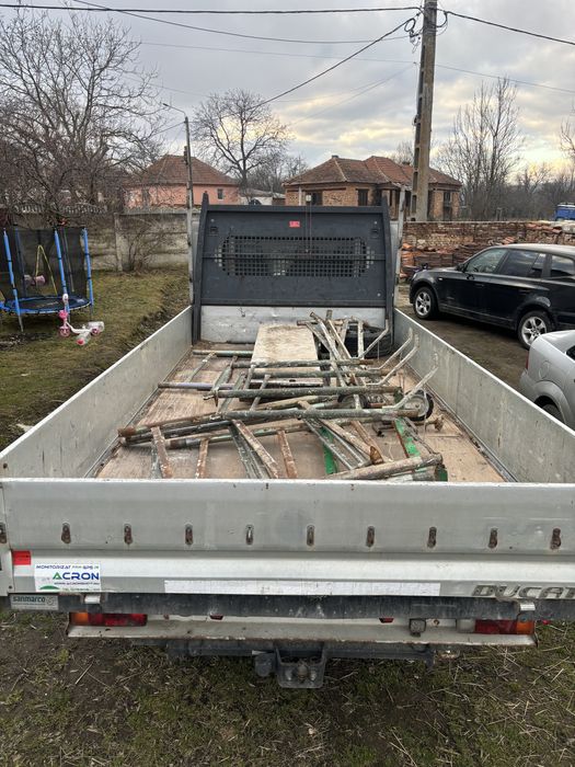 Transport marfă voluminoasă cu camionetă