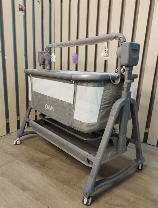 Lyulka sotiladi 500000.   Ustida yopinchoq pashshaxonasi ham bor