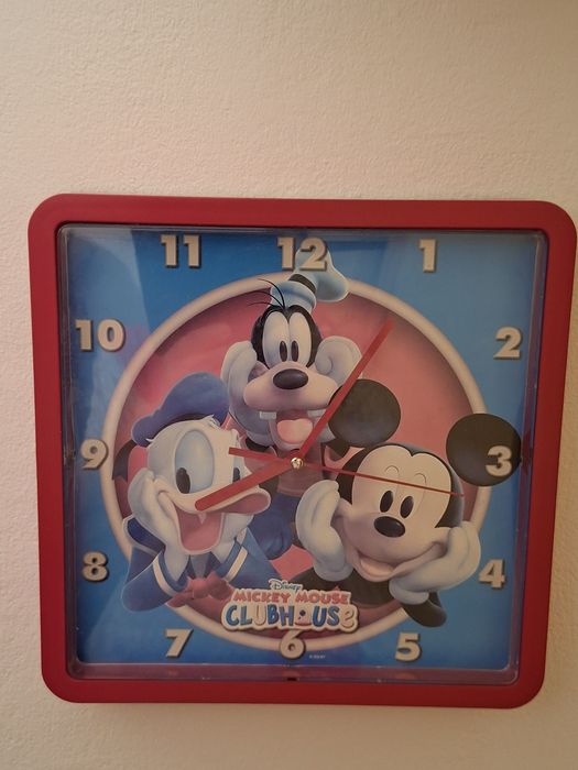 Ceas perete Disney
