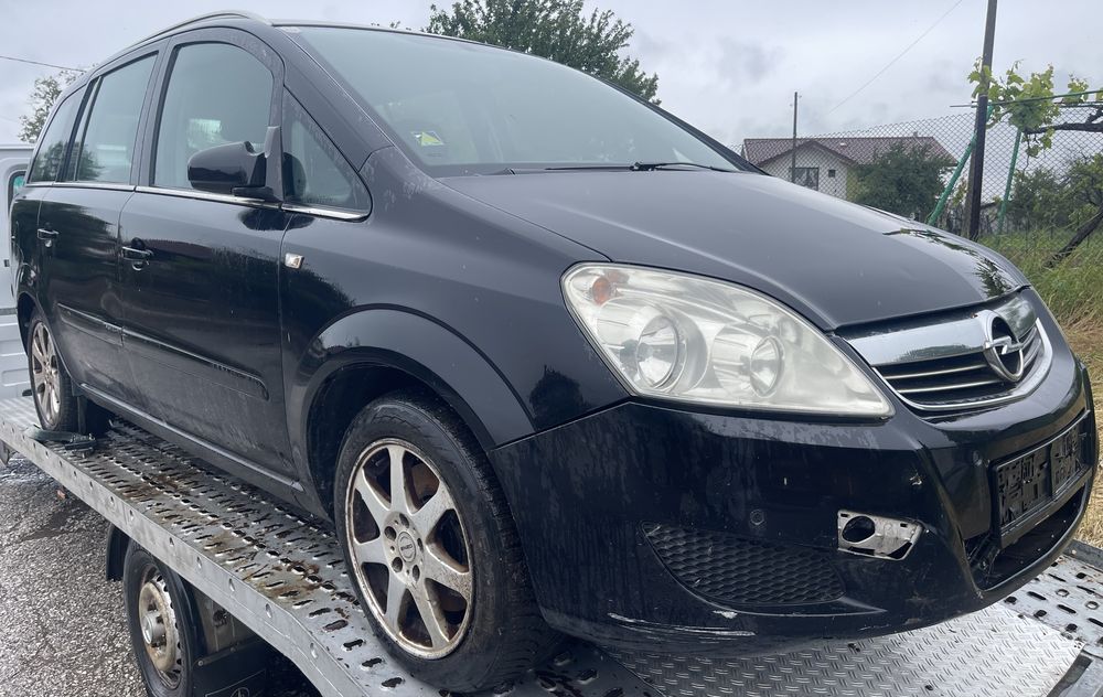 Opel Zafira B 1.9 CDTI на части