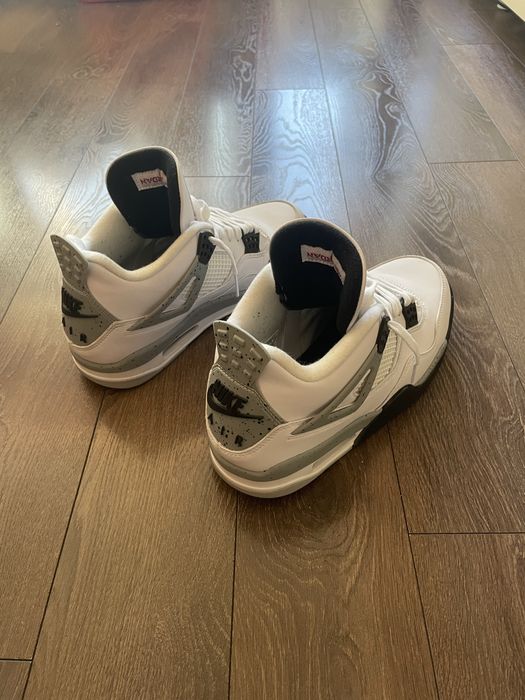 Jordan 4 White Cement