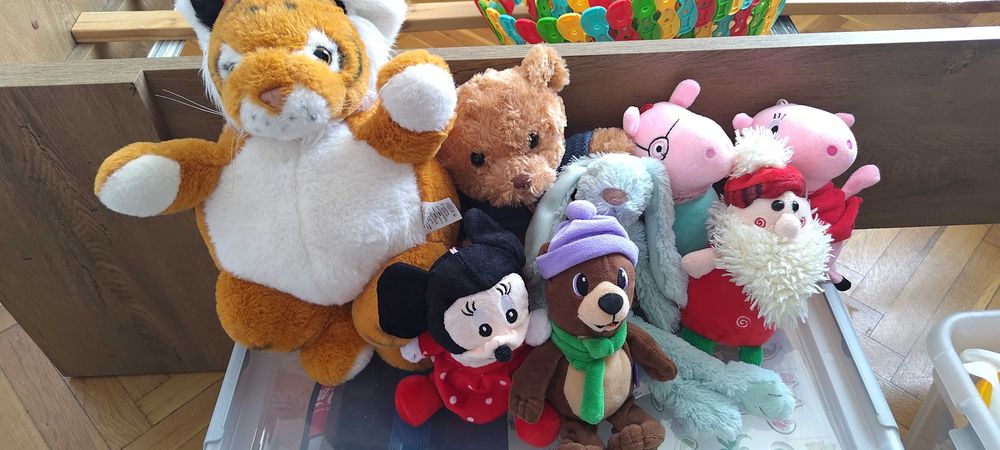 Лот плюшени играчки