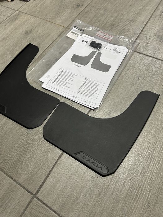 Apărători noroi originale Duster 3 si Spring facelift