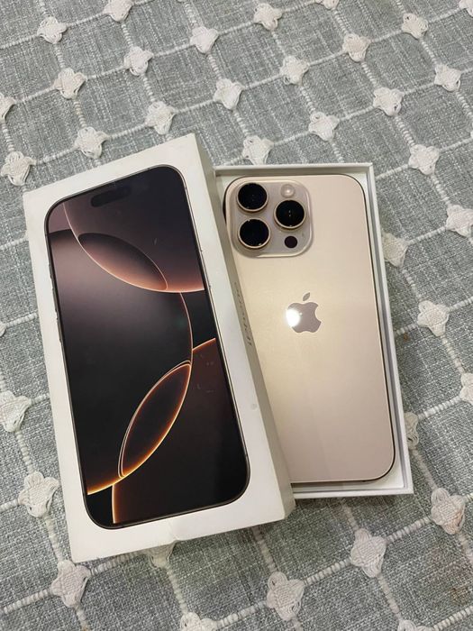 Iphone 16 pro 90% emcost.