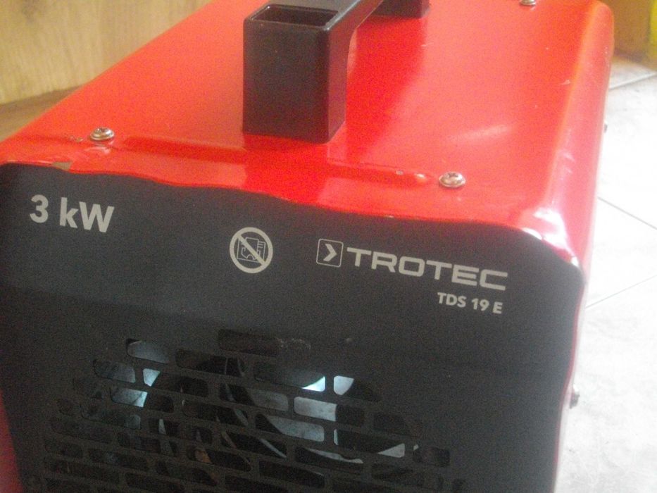 3KW-2KW/3000-2000 Ват-Ел.Калорифер-Отоплител-Печка-Метална-Холандия