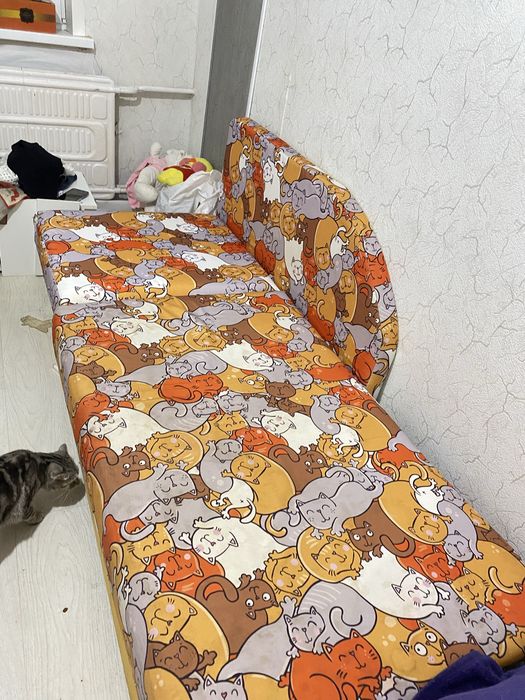 Продам детский диван-кровать
