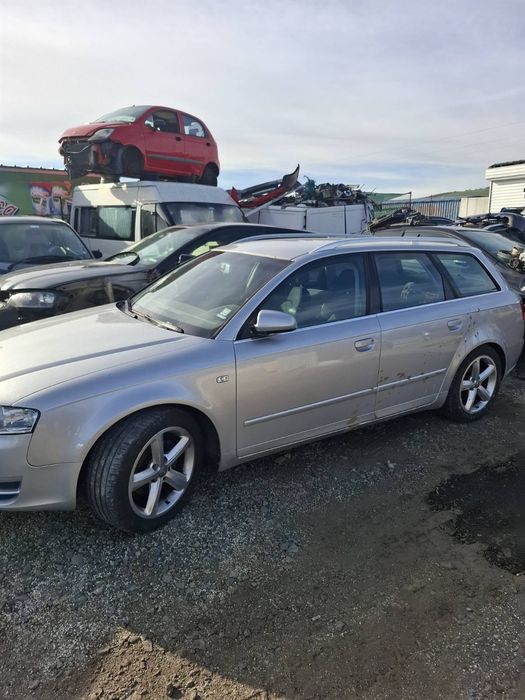 Audi А 4  2008 година 2.0 TDI 140 к.с автоматик на части