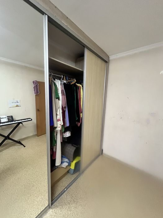 Продам встроенный шкаф