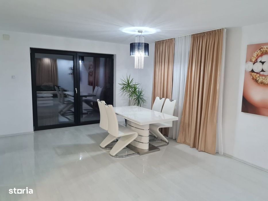 Casa premium cu piscina, panouri solare si teren de 520 mp – Giarmata