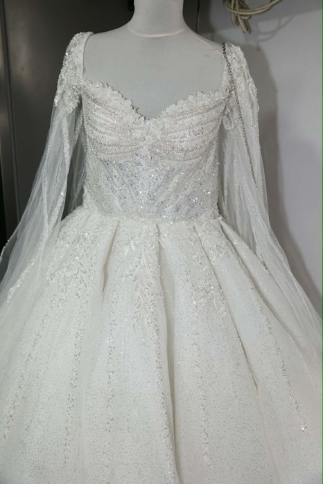 Rochie mireasa de vanzare