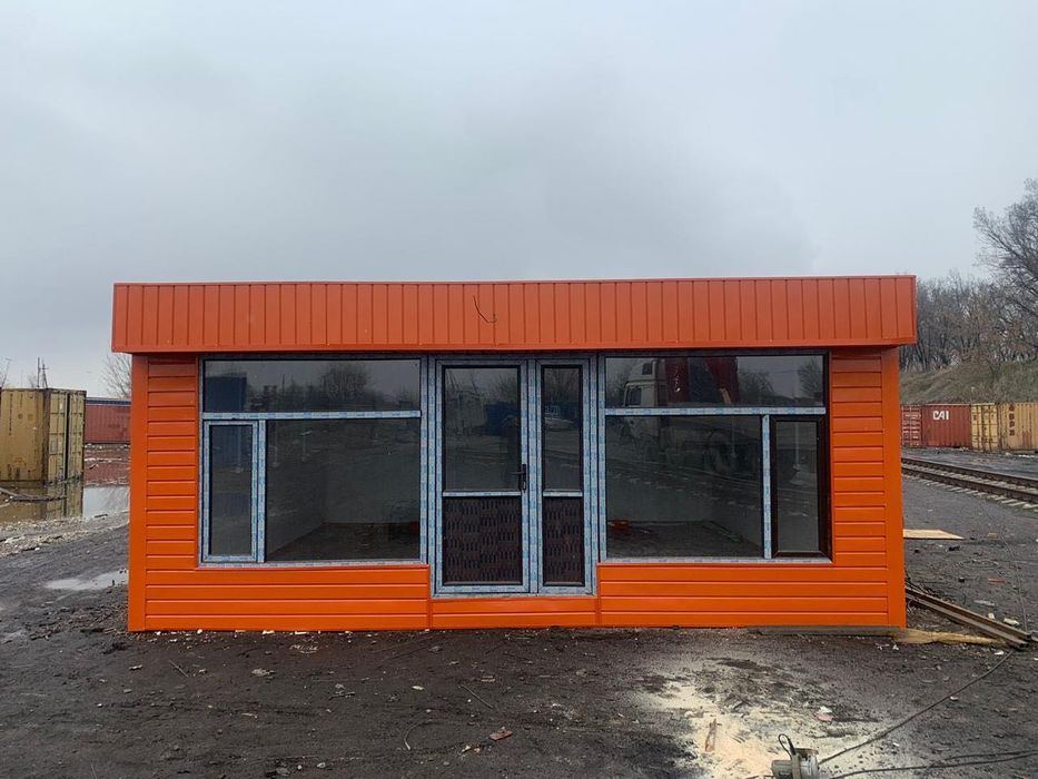 Утепленные пустые контейнера