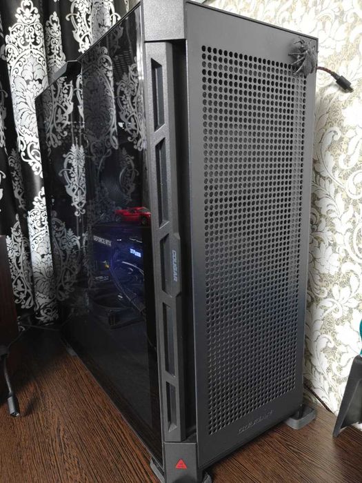 Игровой системный блок.