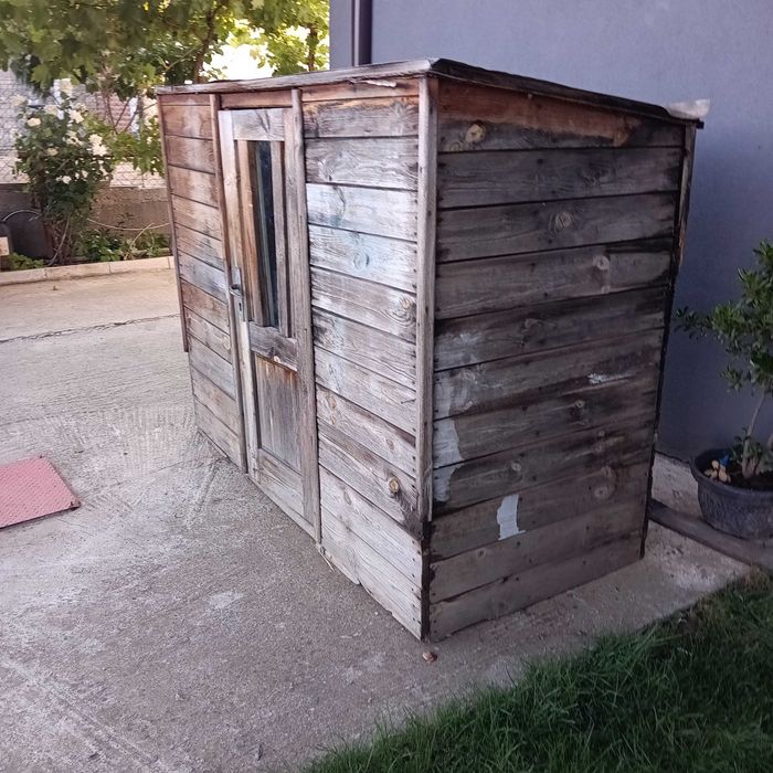 Барачка колиба за градина бус