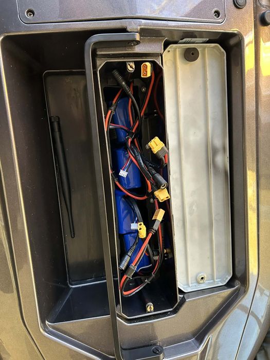 Лодка за захранка Carp Royal King 6.0