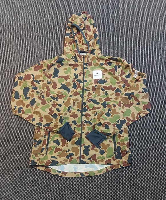 Saysky ветровка за тичане M размер