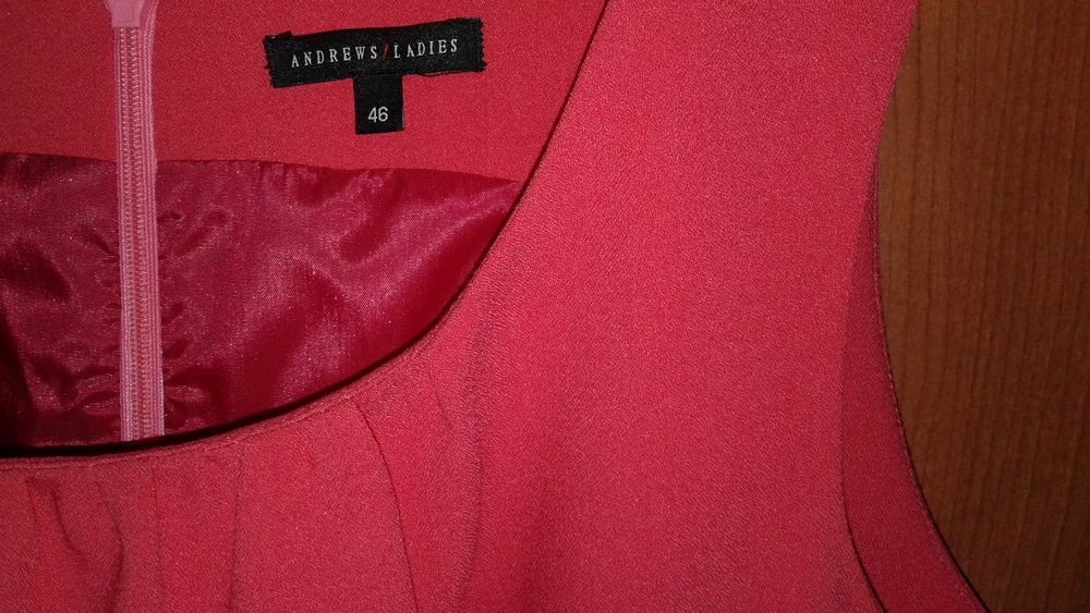 Елегантна рокля класически стил 46 размер