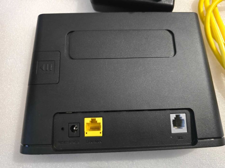 Router Wireless 4G Huawei B310s-22 – Slot SIM, 150 Mbps, Liber de Rețea