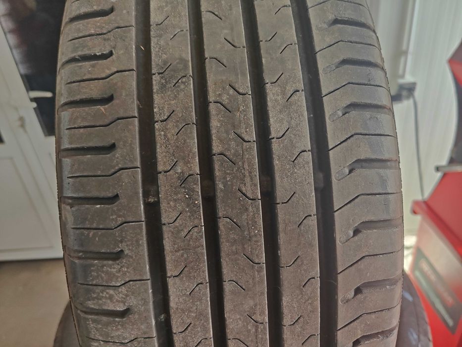 4бр.летни гуми 215/55/18 Continental