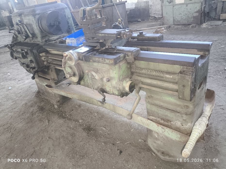 Токарный станок продам дёшево
