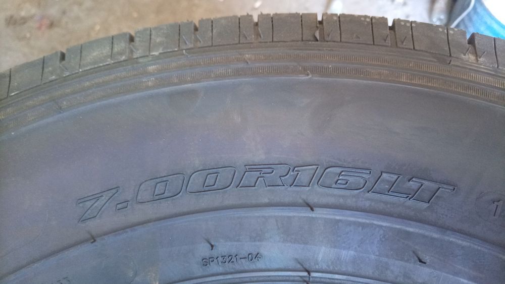 Срочно продам шины для автобуса