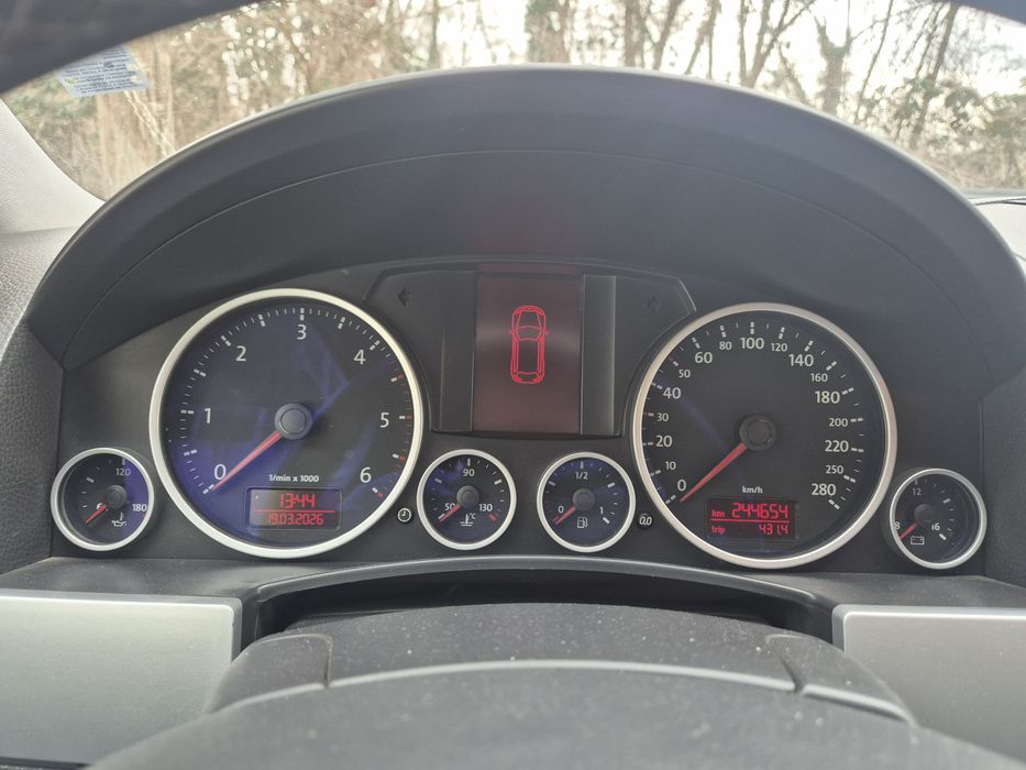 VW Tuareg 2007 3.0 diesel 224 h.p.