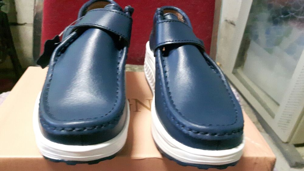 Pantofi damă piele albastru închis