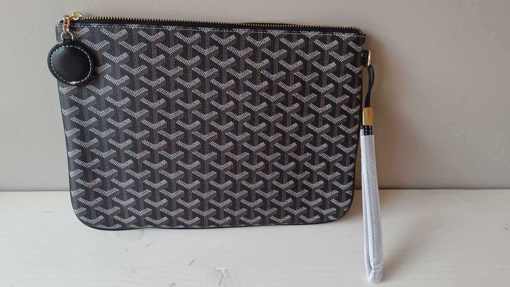 Clutch за iPad / кейс / чанта за лаптоп