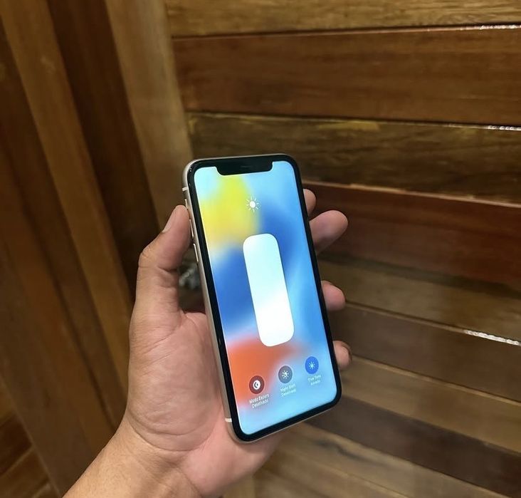 Продам Iphone 11 128gb